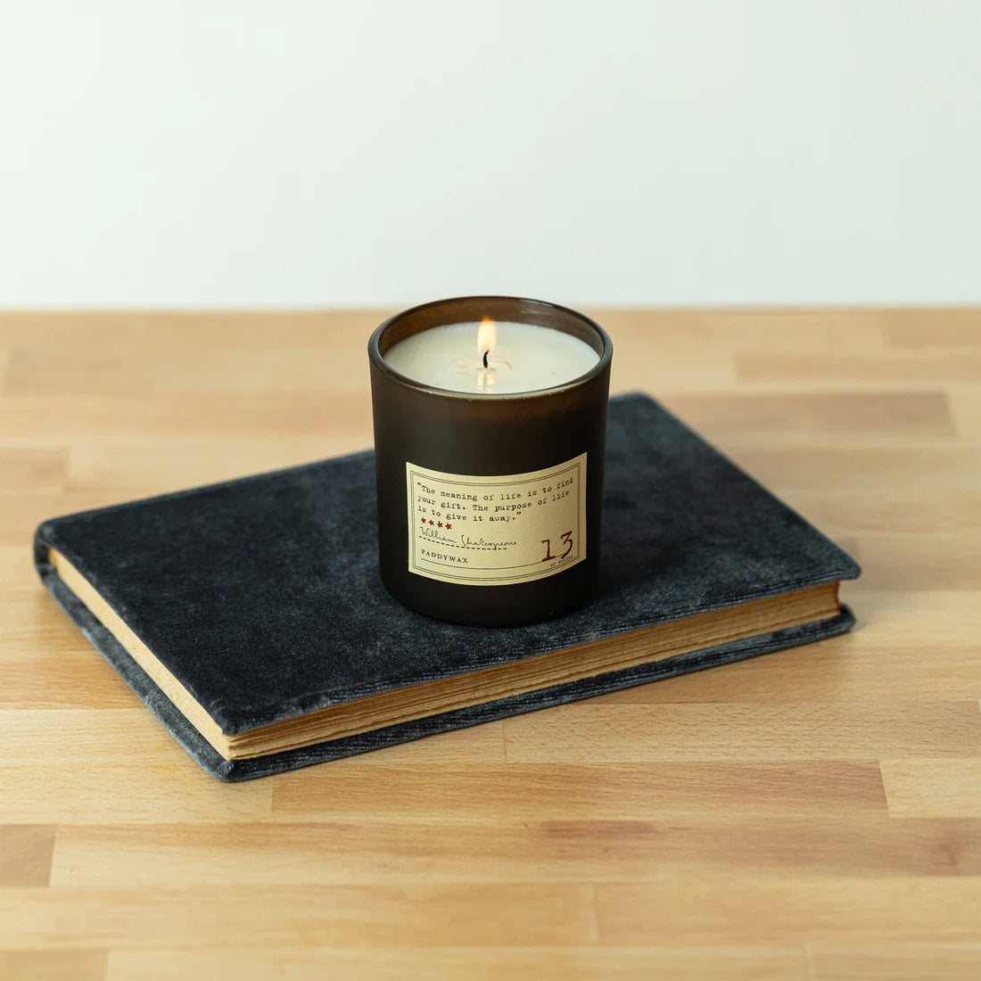 Paddywax - Library 6 oz. Candle - William Shakespeare