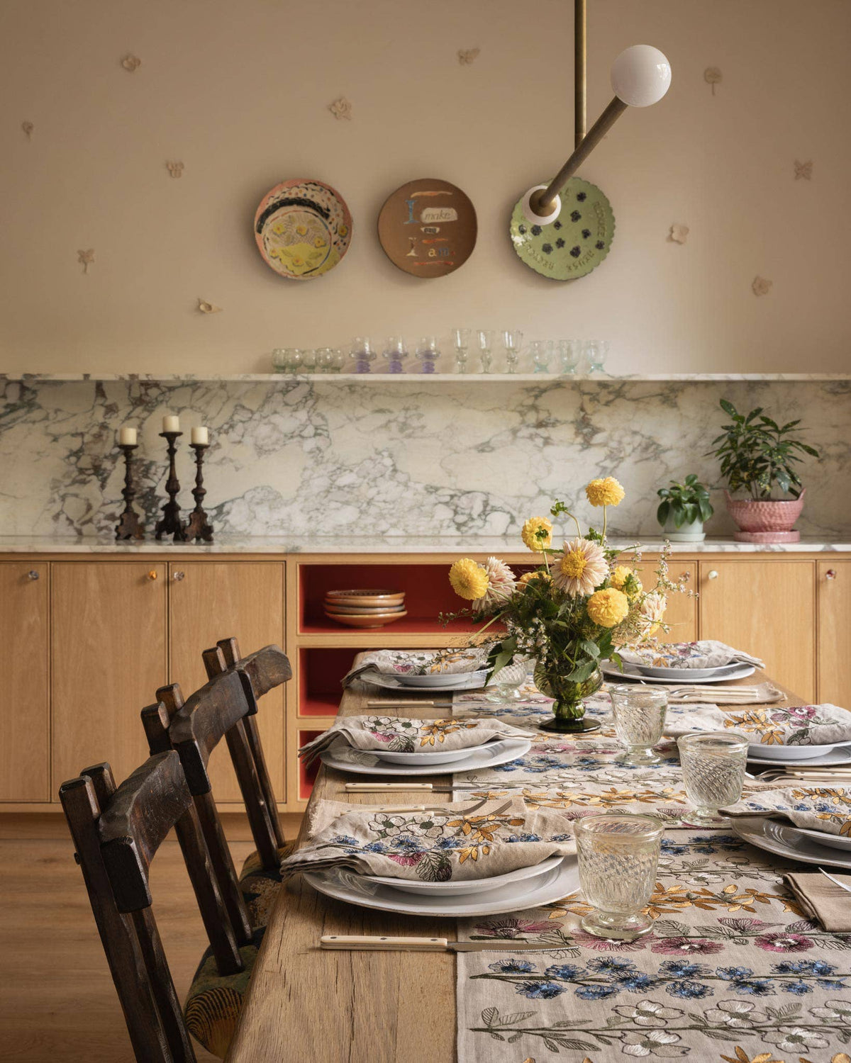 Coral & Tusk - Spring Stems - Dinner Napkin