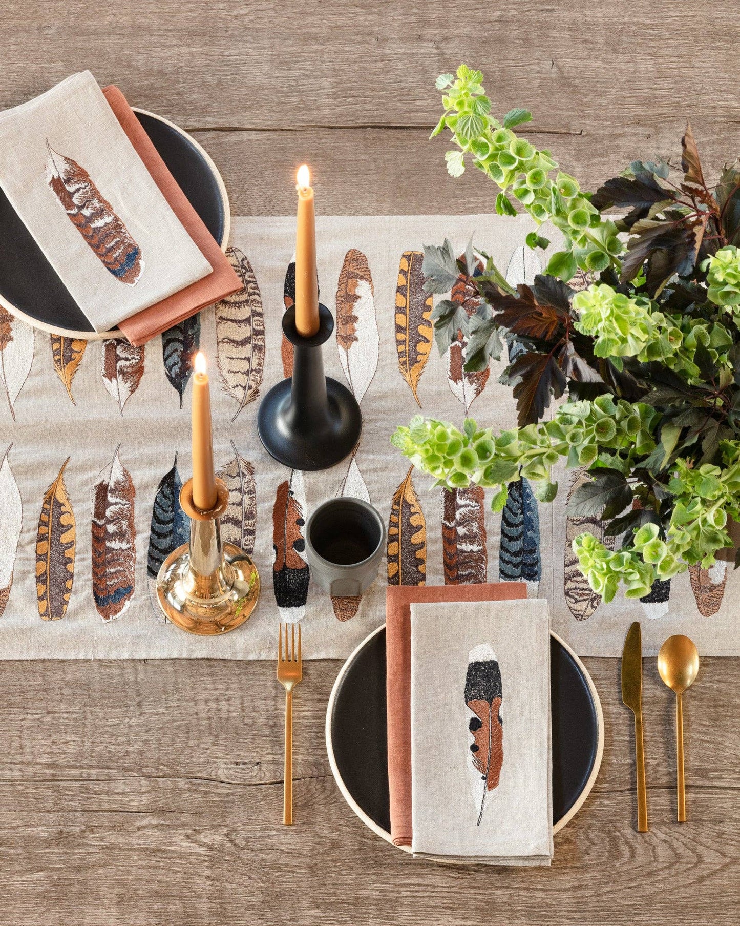 Coral & Tusk - Kestrel Feather - Dinner Napkin