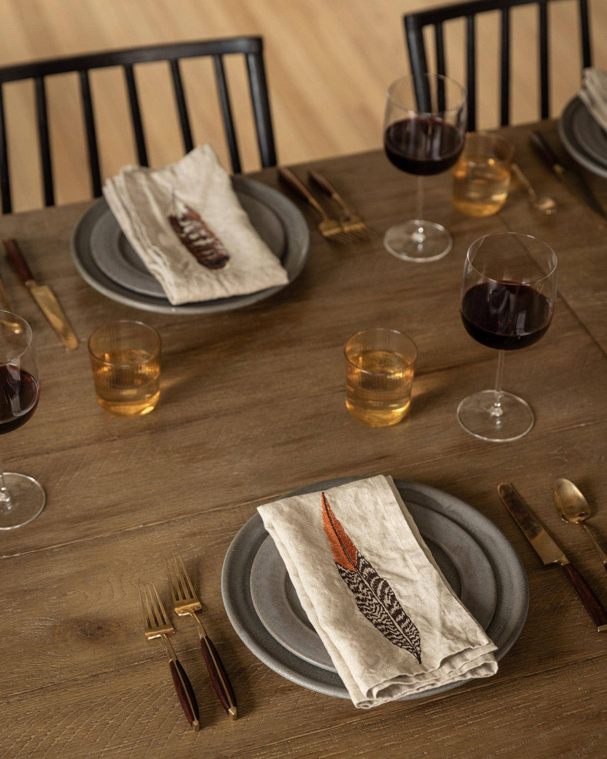 Coral & Tusk - Pheasant Feather - Dinner Napkin