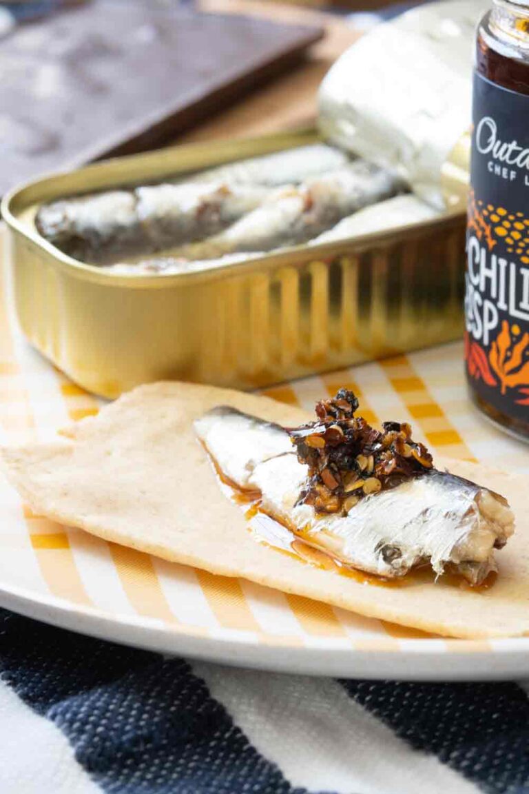 Espinaler - Baby Sardines In Spicy Sauce 10/12 Classic Line - 125 g