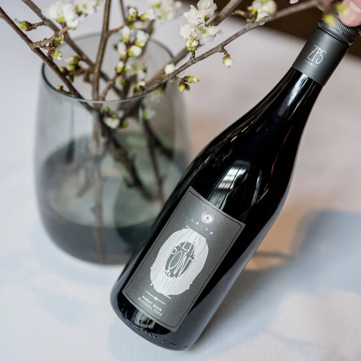 Leitz - Zero Point Five - Non-Alcoholic Pinot Noir - 750 mL