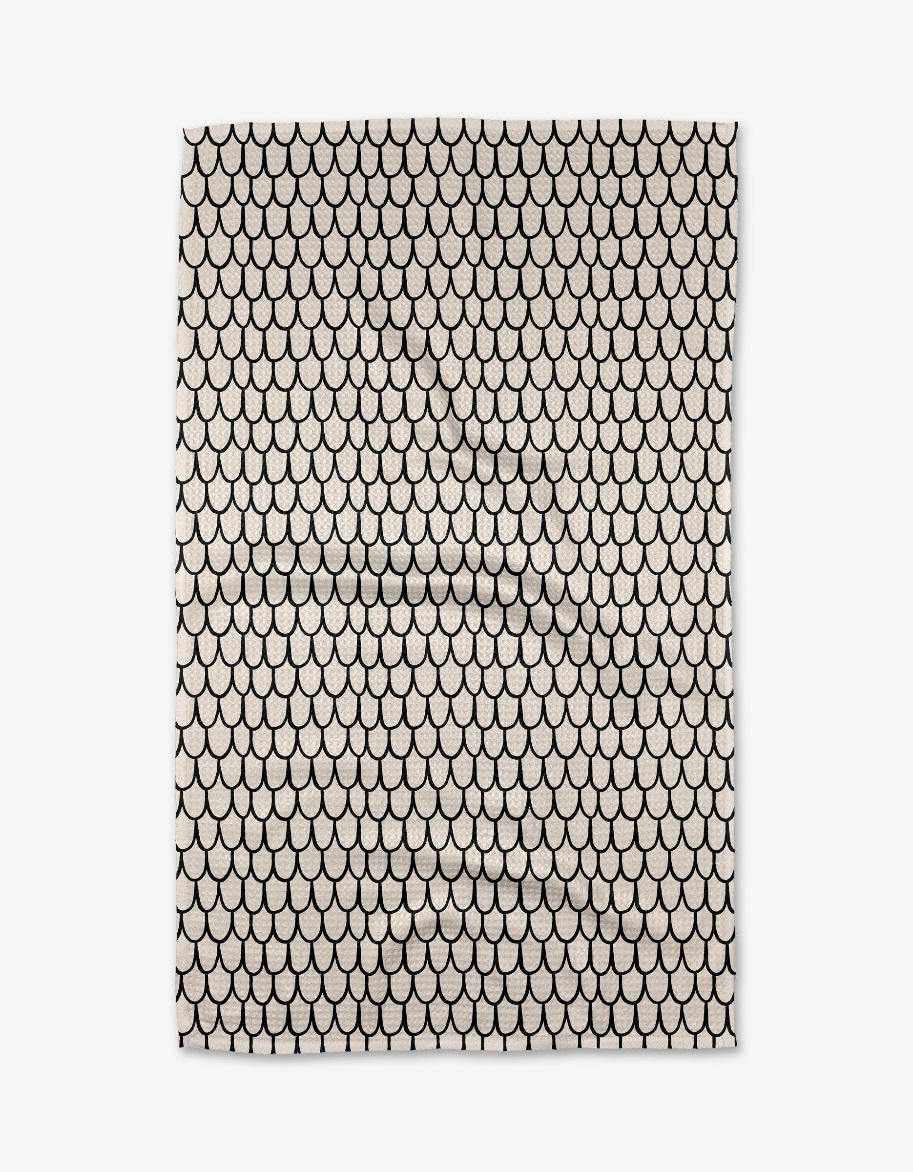 Geometry - Fish Scale Scribble