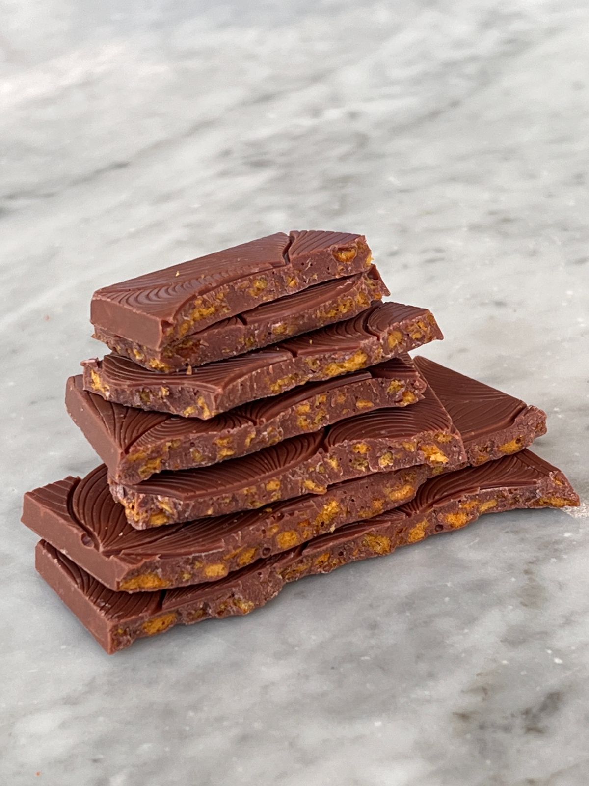 Mirzam - 52% Camel Milk Chocolate w/ Emirati Honeycomb