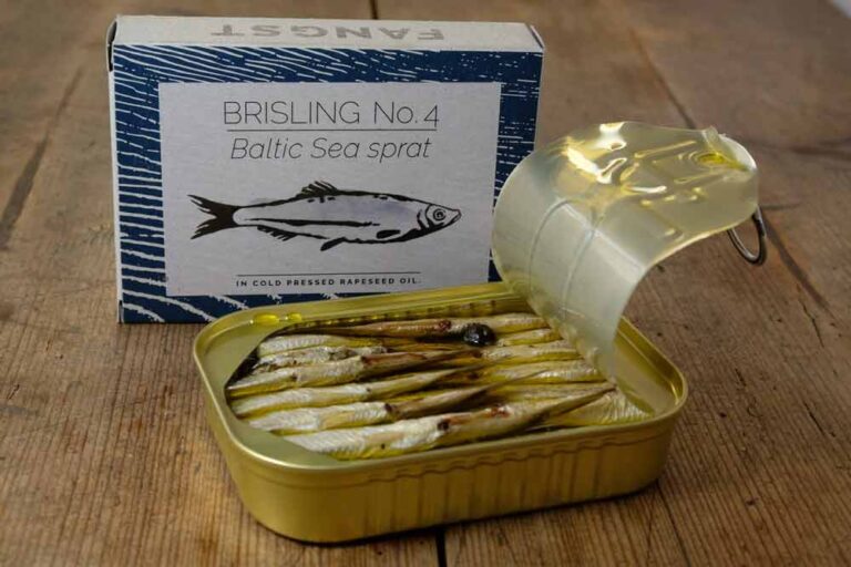Fangst - Brisling No. 4 - The Nordic Sardine - Baltic Sea Sprat Mildly Spiced w/ Allspice & Clove - 100 g