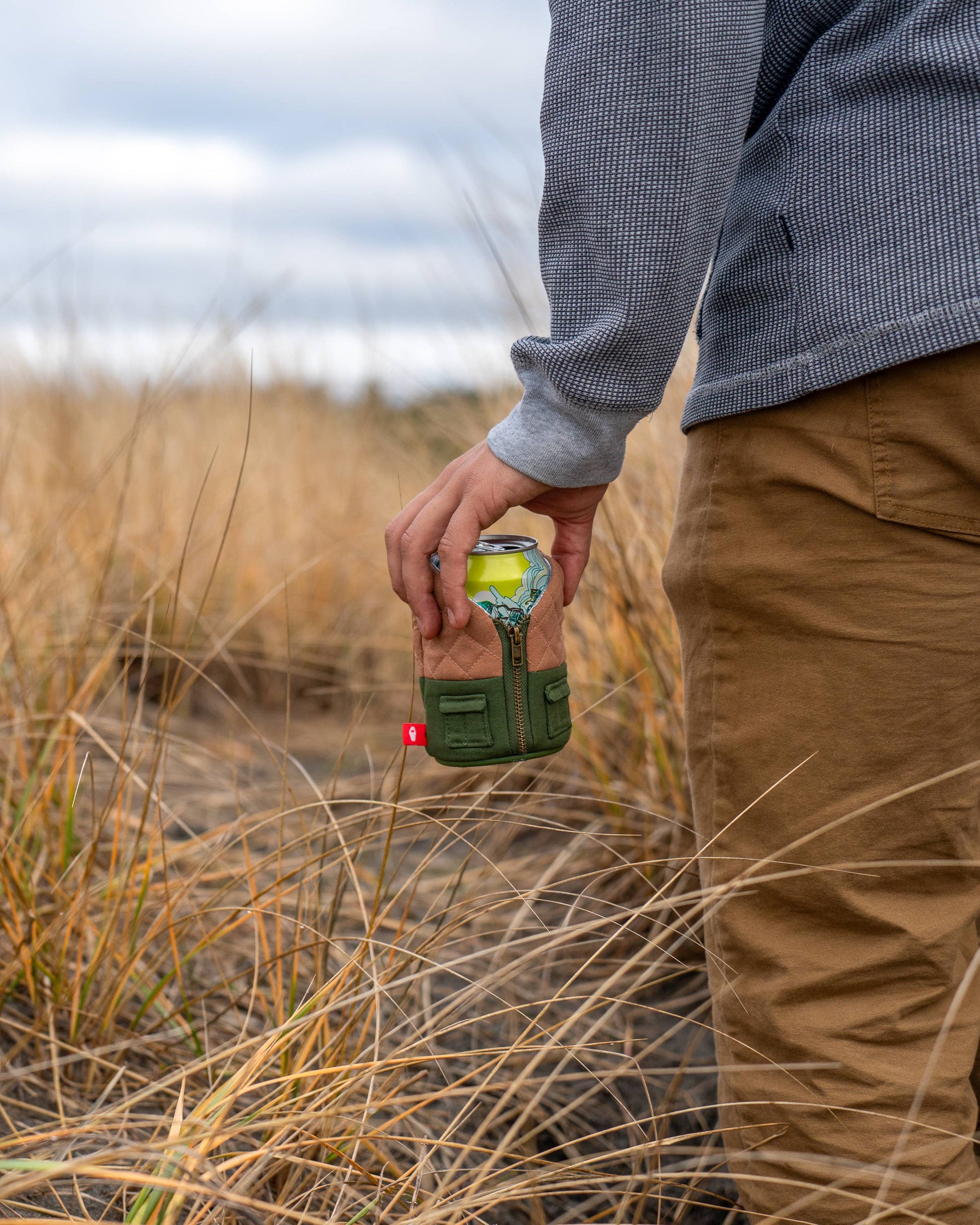 Puffin Drinkwear - The Bird Dog Drink Koozie - Olive Green / Dry Grass