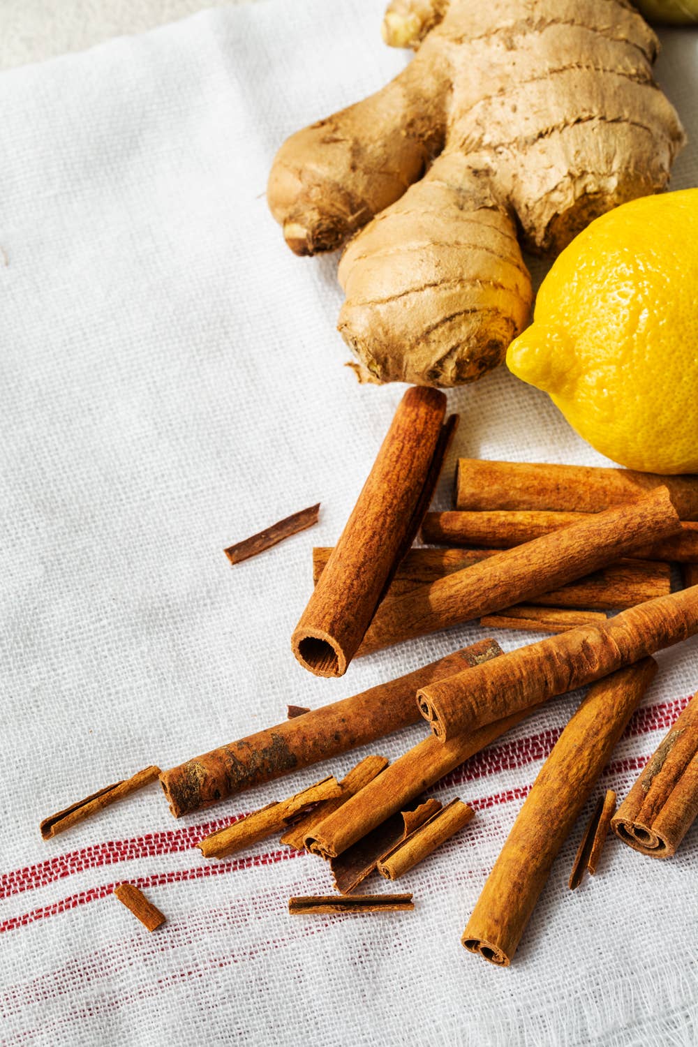 ImmuneSchein - Ceylon Cinnamon Ginger Elixir - 8.5 fl. oz. - Good Food Award Winner