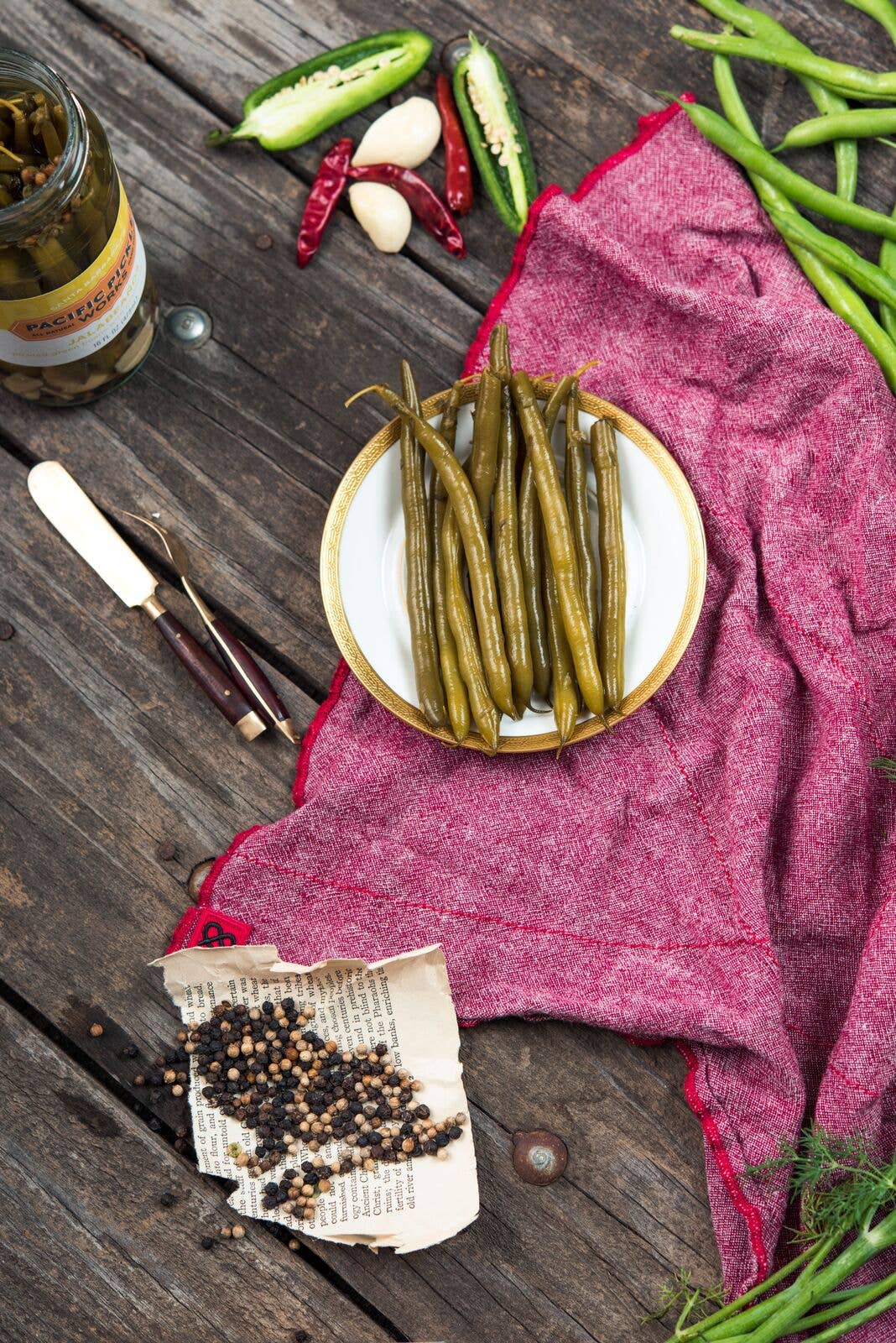 Pacific Pickle Works - Jalabeaños - Pickled Green Beans - 16 oz.