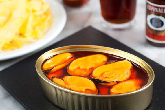 Espinaler - Mussels In Pickled Sauce 6/8 Premium Line - 120 g